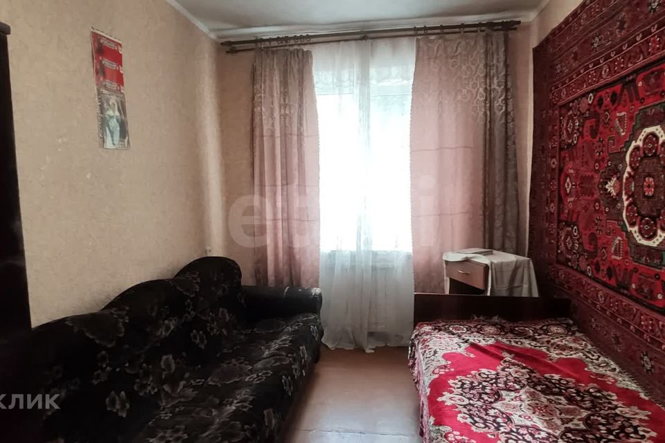 Продаётся 3-комнатная квартира, 57.6 м²