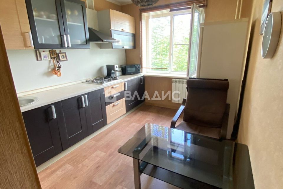 Продаётся 2-комнатная квартира, 49.2 м²