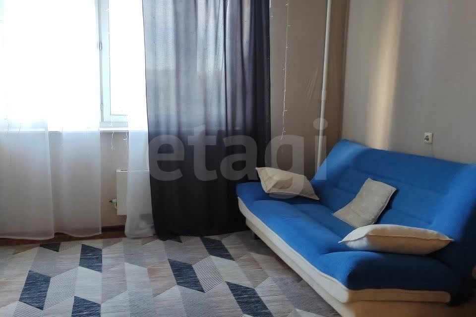 Продаётся 1-комнатная квартира, 38.1 м²