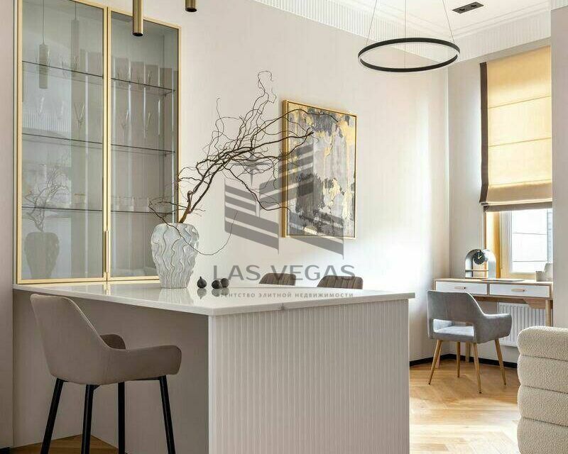 Сдаётся 3-комнатная квартира, 82 м²