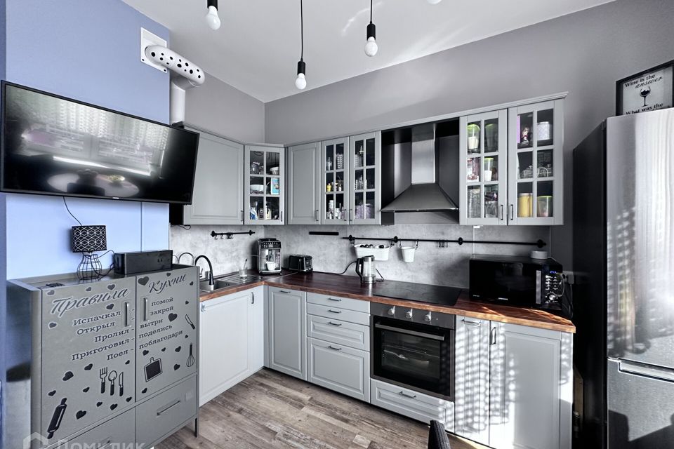 Продаётся 2-комнатная квартира, 63.7 м²
