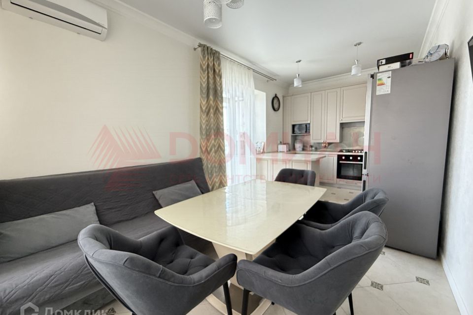 Продаётся 2-комнатная квартира, 55 м²