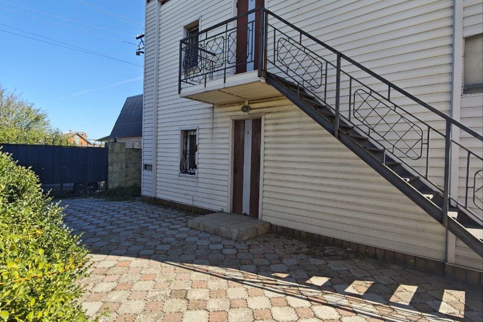 Продаётся 2-этажный дом, 136.5 м²