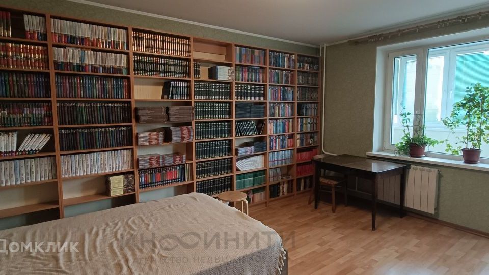 Продаётся 1-комнатная квартира, 37.7 м²
