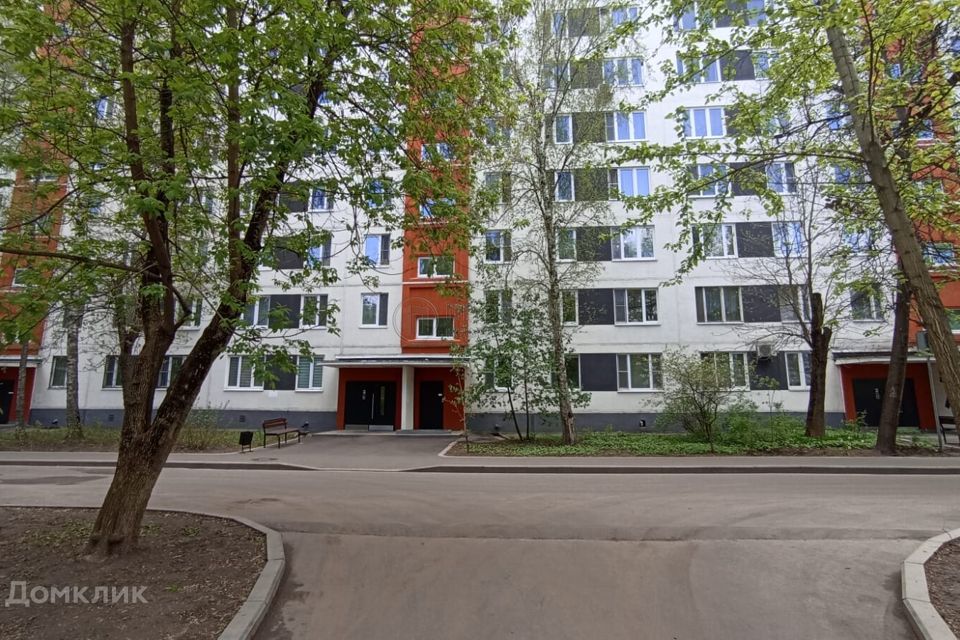 Продаётся 3-комнатная квартира, 57.6 м²