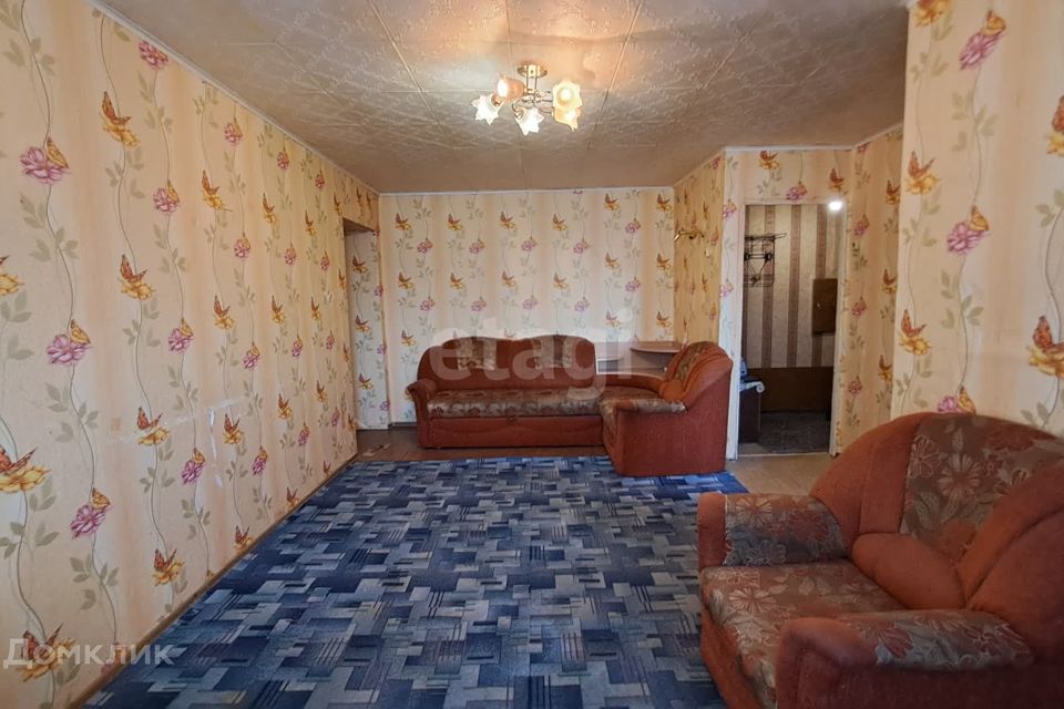 Продаётся 3-комнатная квартира, 55.5 м²