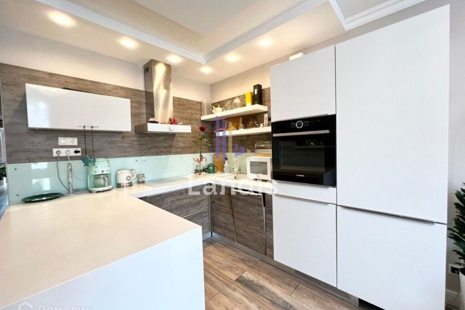 Продаётся 2-комнатная квартира, 54.8 м²