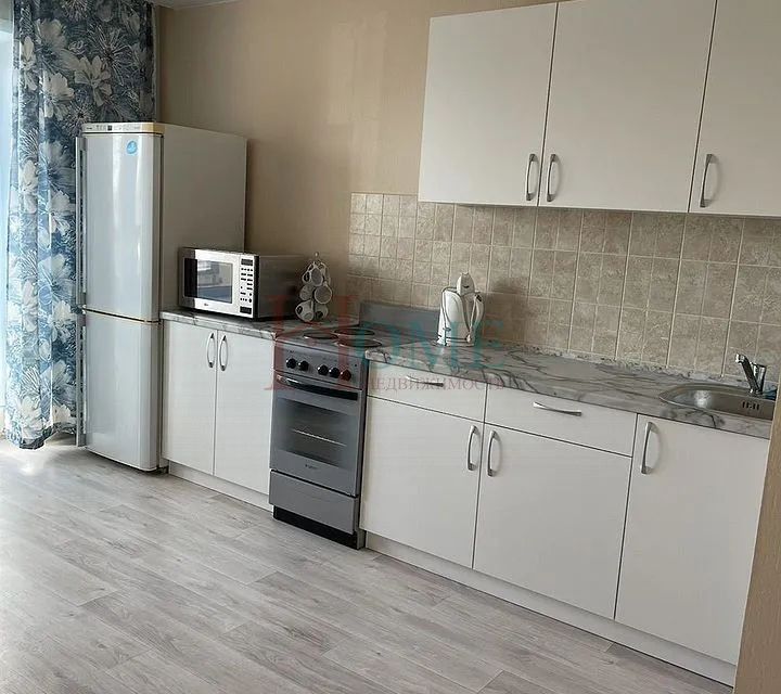 Сдаётся 2-комнатная квартира, 60 м²