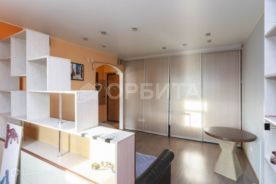Продаётся 1-комнатная квартира, 41.9 м²