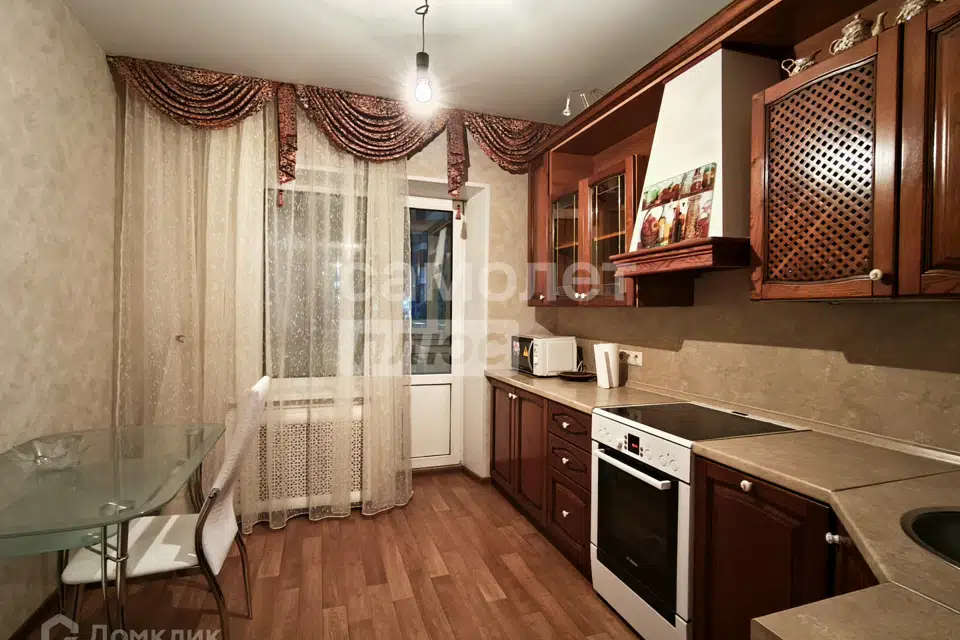Продаётся 4-комнатная квартира, 87.8 м²