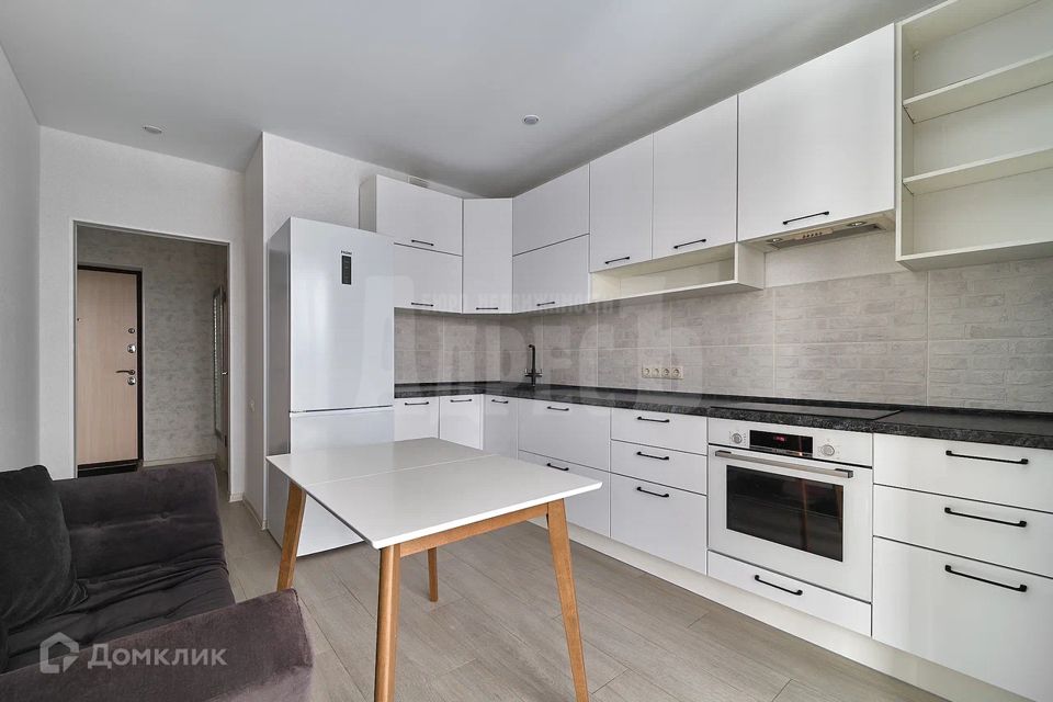 Продаётся 1-комнатная квартира, 37.4 м²