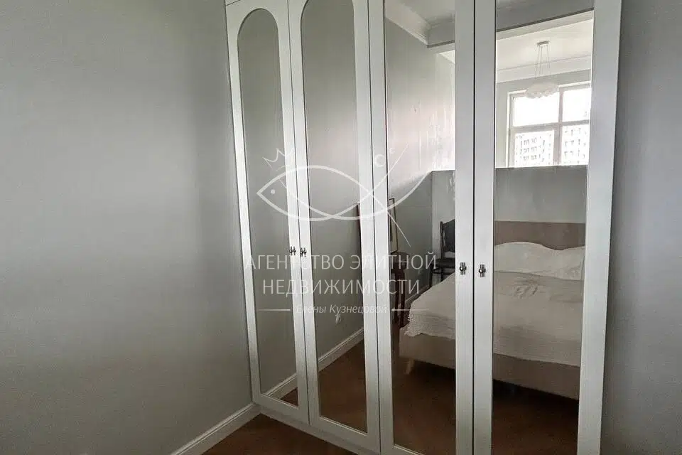 Продаётся 5-комнатная квартира, 103 м²