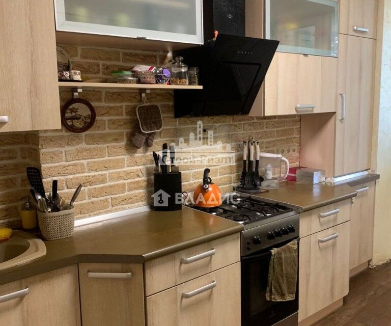 Продаётся 3-комнатная квартира, 63 м²