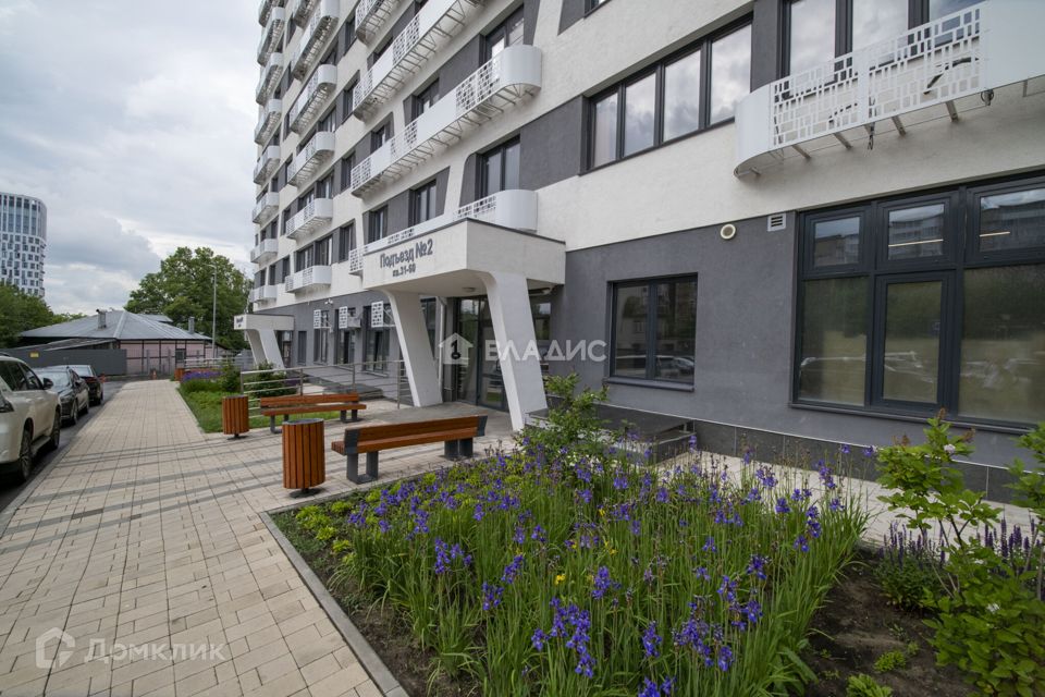 Продаётся 2-комнатная квартира, 60.8 м²