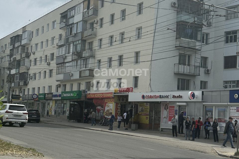 Продаётся 3-комнатная квартира, 59.3 м²
