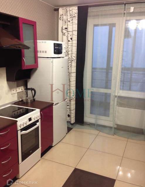 Сдаётся 1-комнатная квартира, 39 м²
