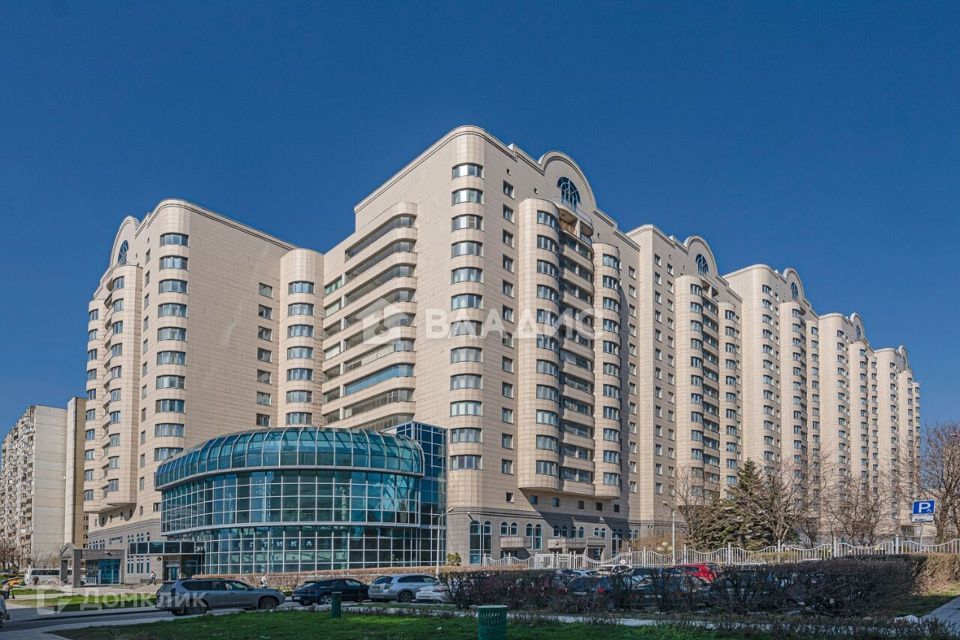 Продаётся 2-комнатная квартира, 99 м²