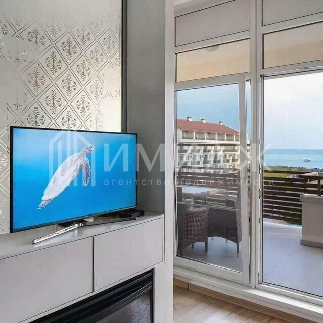 Продаётся 1-комнатная квартира, 55 м²