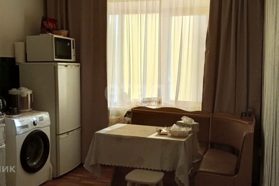 Продаётся 4-комнатная квартира, 76.6 м²