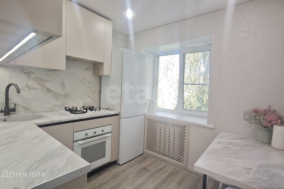 Продаётся 2-комнатная квартира, 42.1 м²