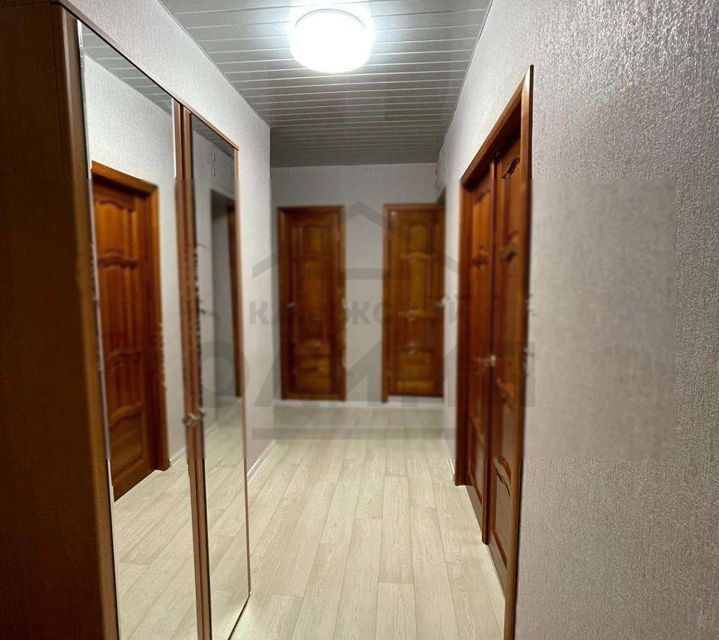 Продаётся 3-комнатная квартира, 60 м²