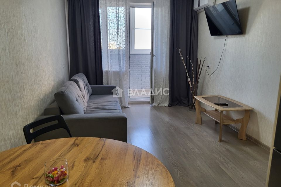 Продаётся 1-комнатная квартира, 38.2 м²