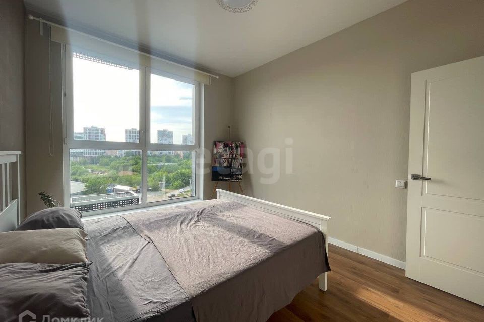 Продаётся 1-комнатная квартира, 42.3 м²