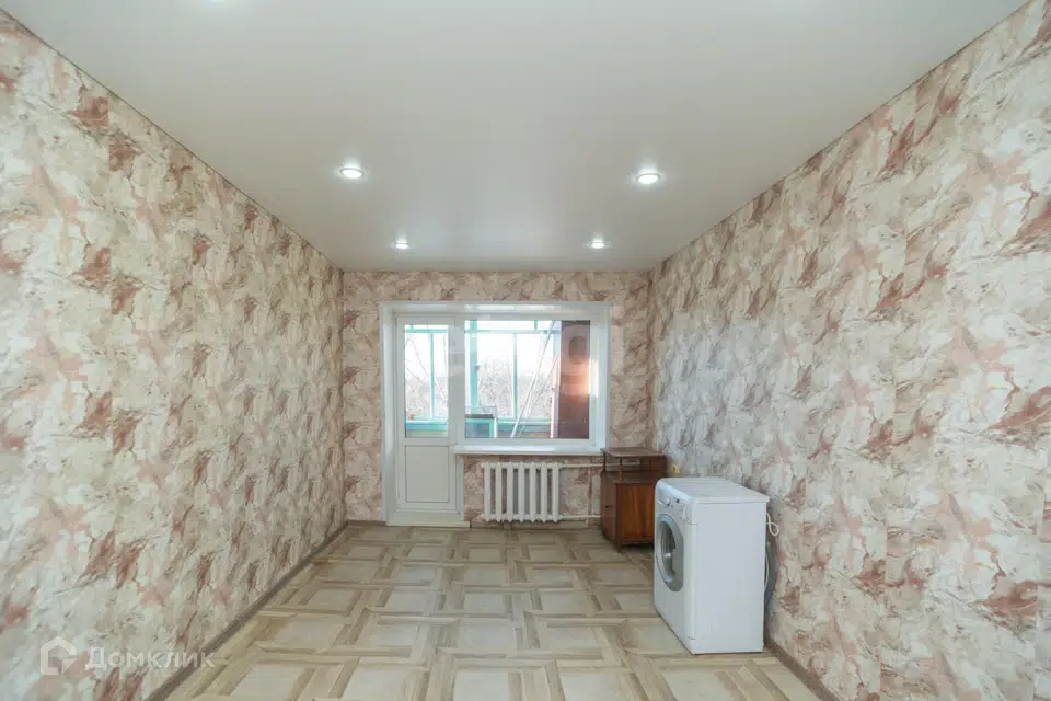 Продаётся комната в 6-комн. квартире, 15.67 м²