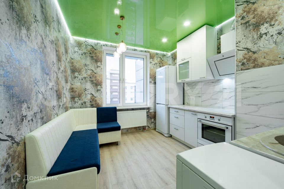 Продаётся 2-комнатная квартира, 56.8 м²