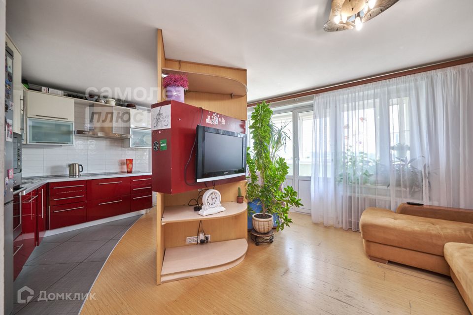Продаётся 2-комнатная квартира, 61.8 м²