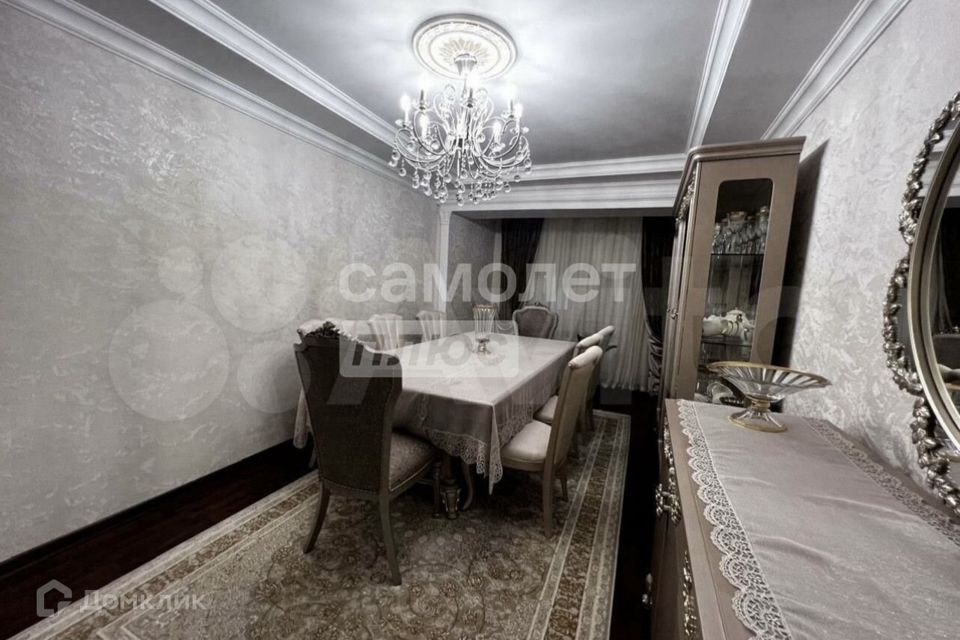Продаётся 4-комнатная квартира, 128 м²