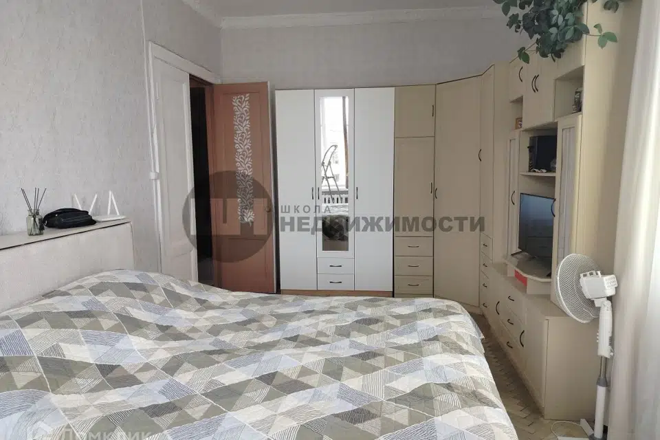 Продаётся 3-комнатная квартира, 80.5 м²