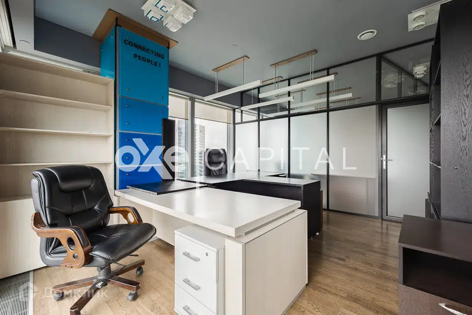 Продаётся 5-комнатная квартира, 186 м²