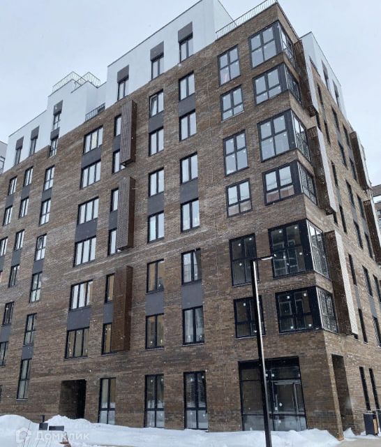 Продаётся 1-комнатная квартира, 42.4 м²