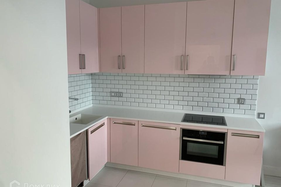 Продаётся 3-комнатная квартира, 64 м²