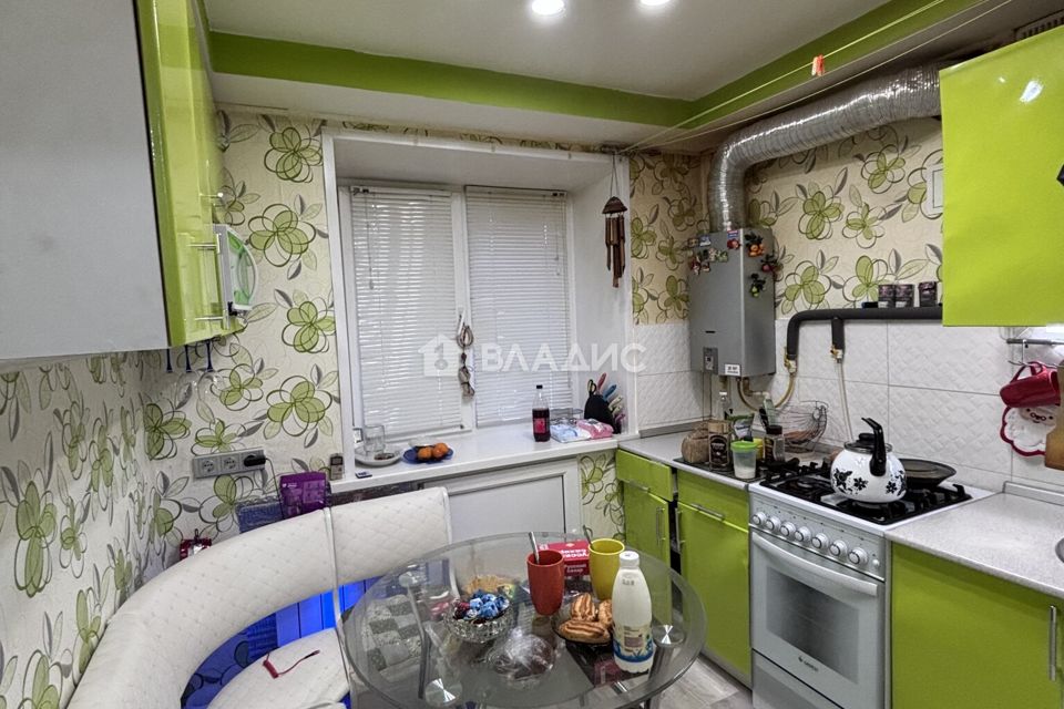 Продаётся 3-комнатная квартира, 43.2 м²