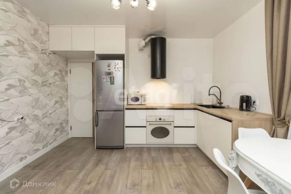 Сдаётся 2-комнатная квартира, 63 м²