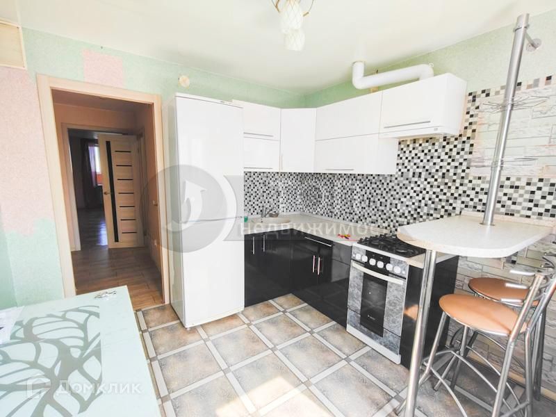 Сдаётся 2-комнатная квартира, 58.7 м²