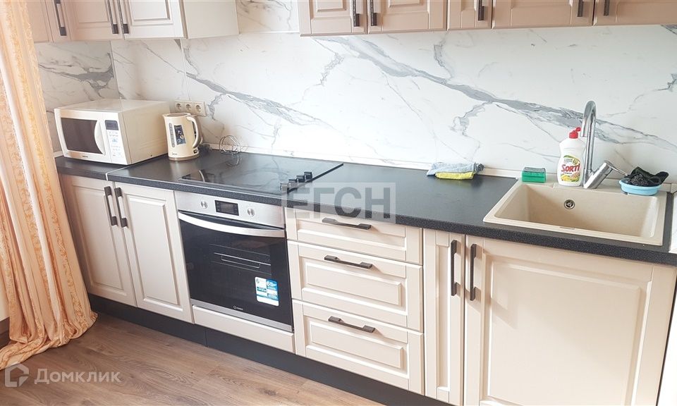 Сдаётся 1-комнатная квартира, 38 м²