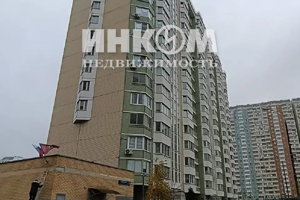 Продаётся 2-комнатная квартира, 60.3 м²