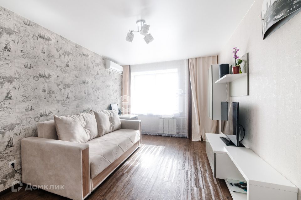 Продаётся 1-комнатная квартира, 41.1 м²