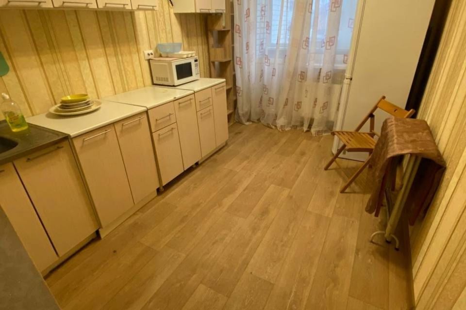 Продаётся 1-комнатная квартира, 38.8 м²