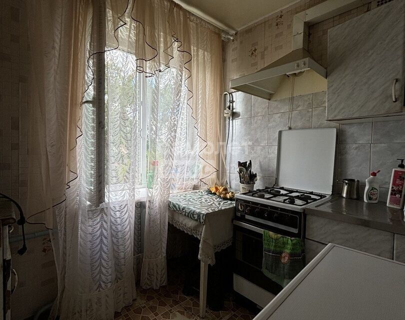 Продаётся 3-комнатная квартира, 60.3 м²