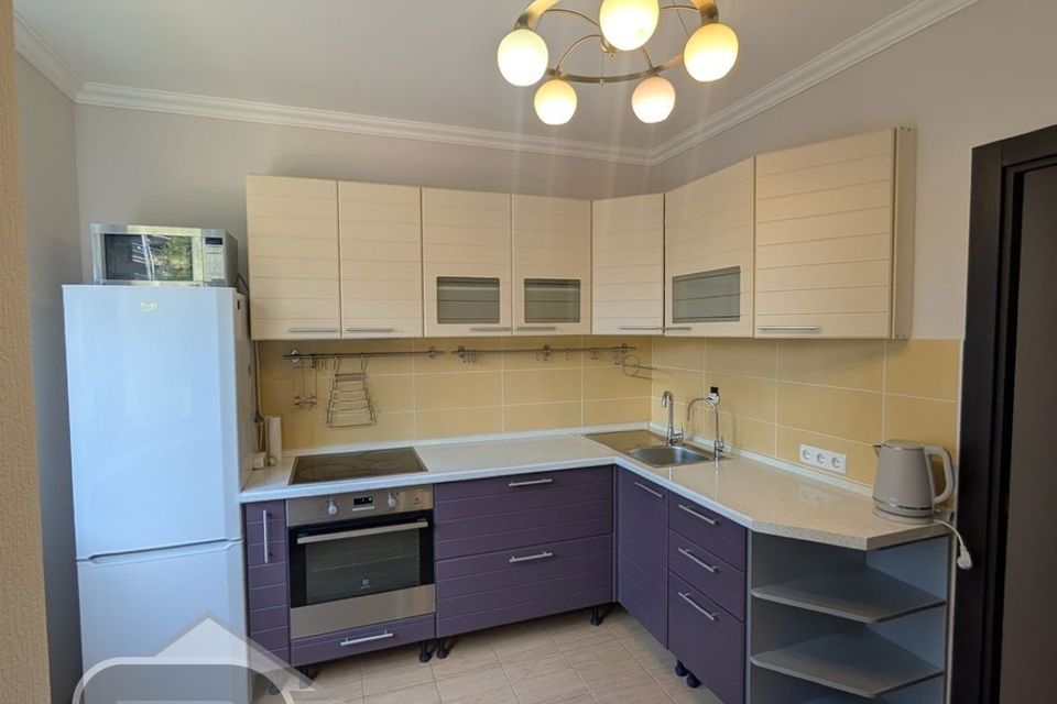 Продаётся 1-комнатная квартира, 38.3 м²