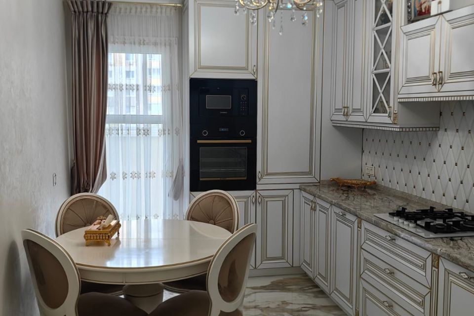 Продаётся 3-комнатная квартира, 79.9 м²