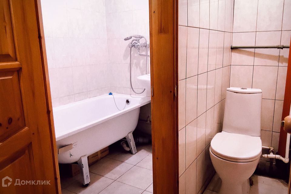 Продаётся 2-комнатная квартира, 43.3 м²