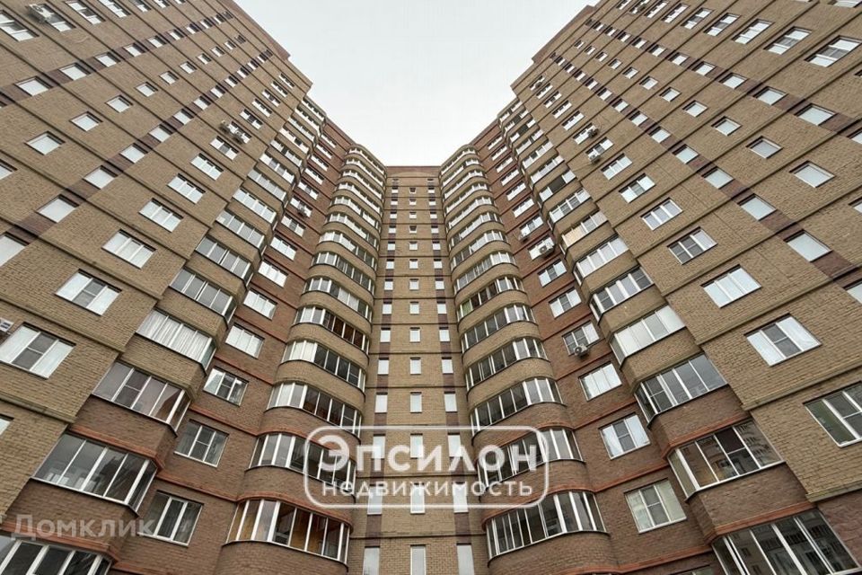 Продаётся 1-комнатная квартира, 46.9 м²