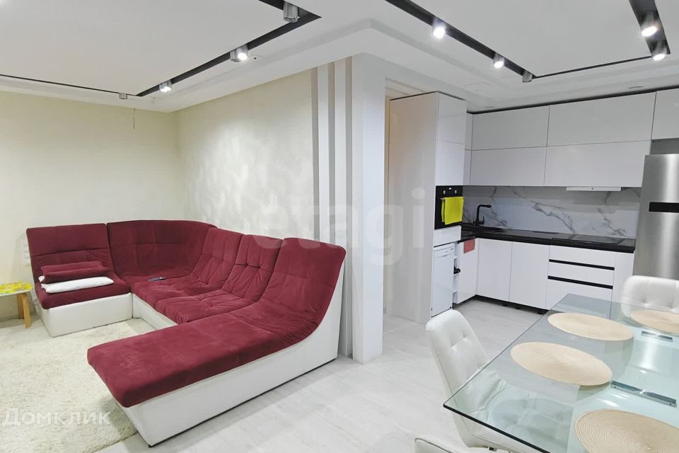 Продаётся 3-комнатная квартира, 68 м²