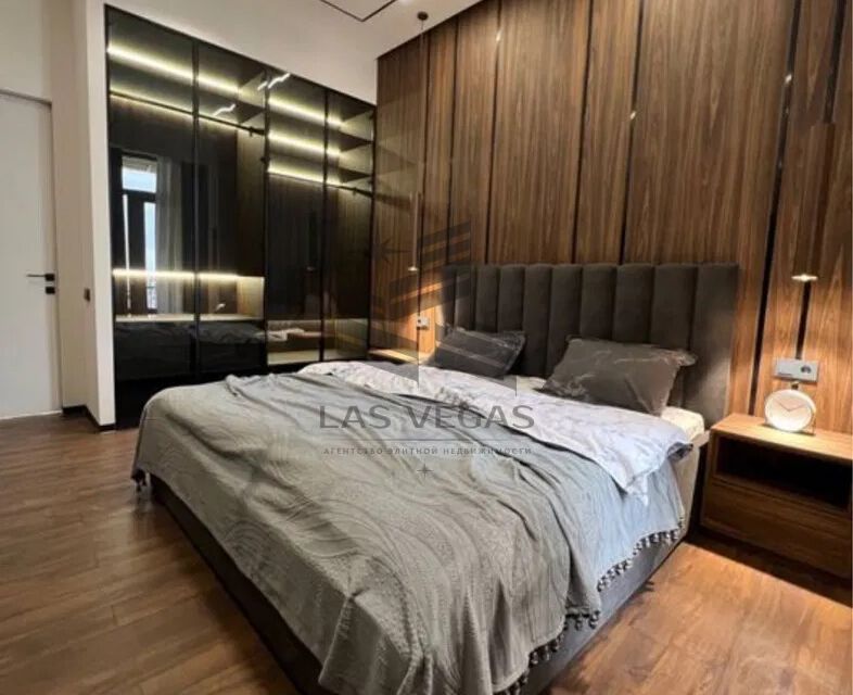 Сдаётся 2-комнатная квартира, 61 м²