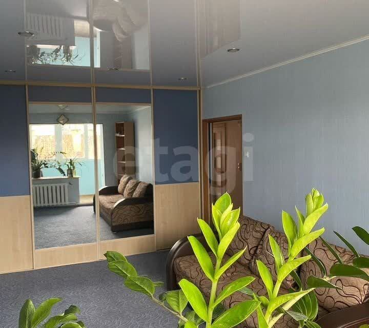 Продаётся 3-комнатная квартира, 64.9 м²